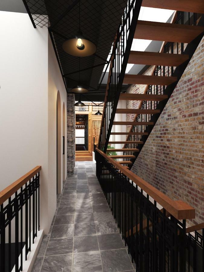Ethnic House Lounge Bar & Hostel 동반 외부 사진
